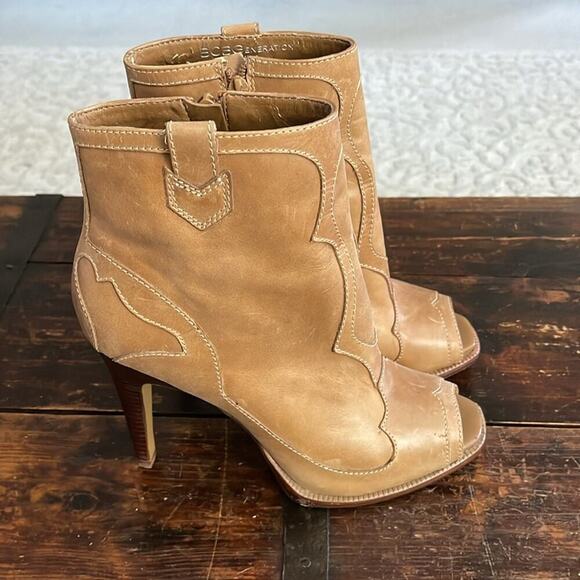 BCBGeneration Tan Leather Western Peeptoe Heels 4" Size 9 - Picture 3 of 8